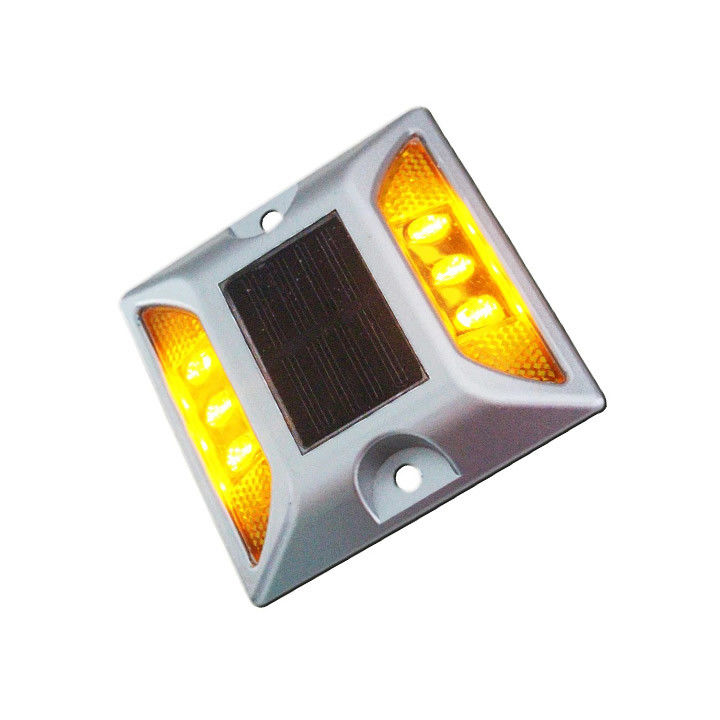 LED چشم گربه بازتاب دهنده بازتاب دهنده IP68 یک طرفه آلومینیوم خورشیدی نور جاده ای