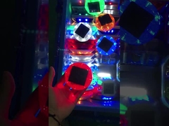 B103 چراغ های ال ای دی کار سنگین خورشیدی ال ای دی پلاستیکی چشم گربه نشانگر بازتاب دهنده جاده ای